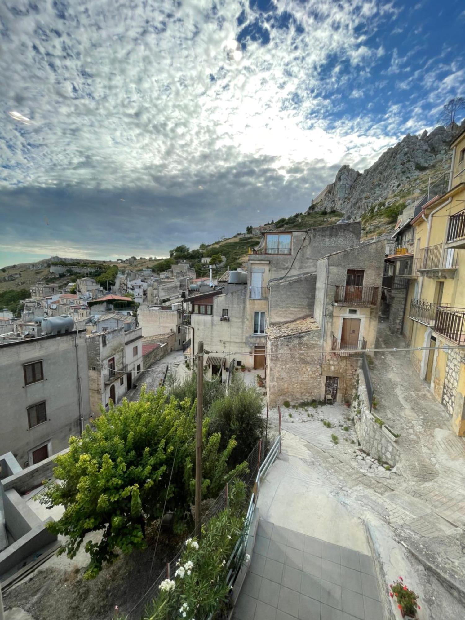 La Casetta Caltabellotta Buitenkant foto